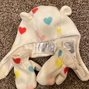 GAP infant fleece hat and mittens